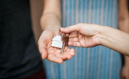 Rosnące ceny kredytów wpływają na wzrost cen mieszkań do wynajęcia